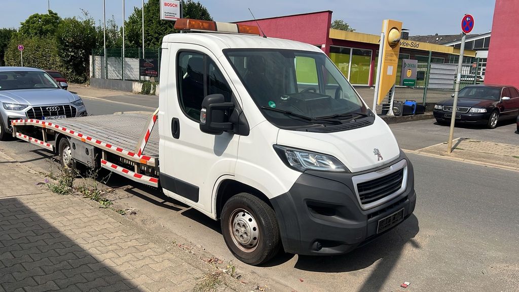Peugeot Boxer 211.000 km 14.700 &euro; Gelsenkirchen 45886