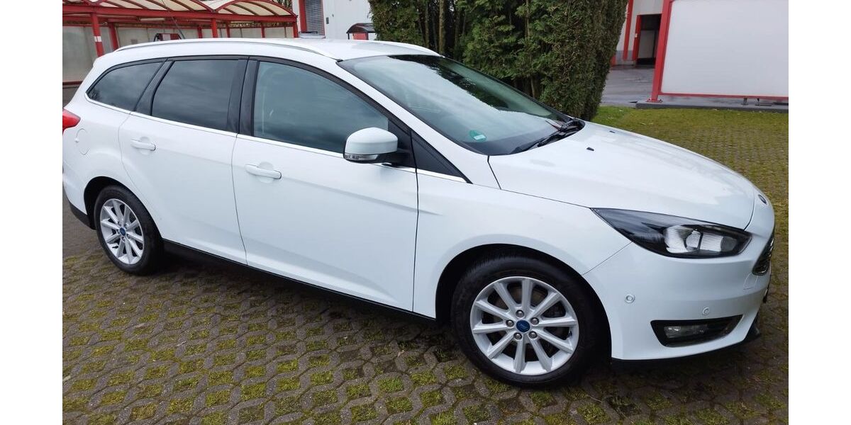 Ford Focus 118.000 km 9.200 &euro; Oer-Erkenschwick 45739