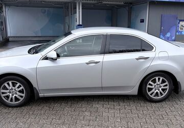Honda Accord 154.000 km 6.999 &euro; Velbert 42555