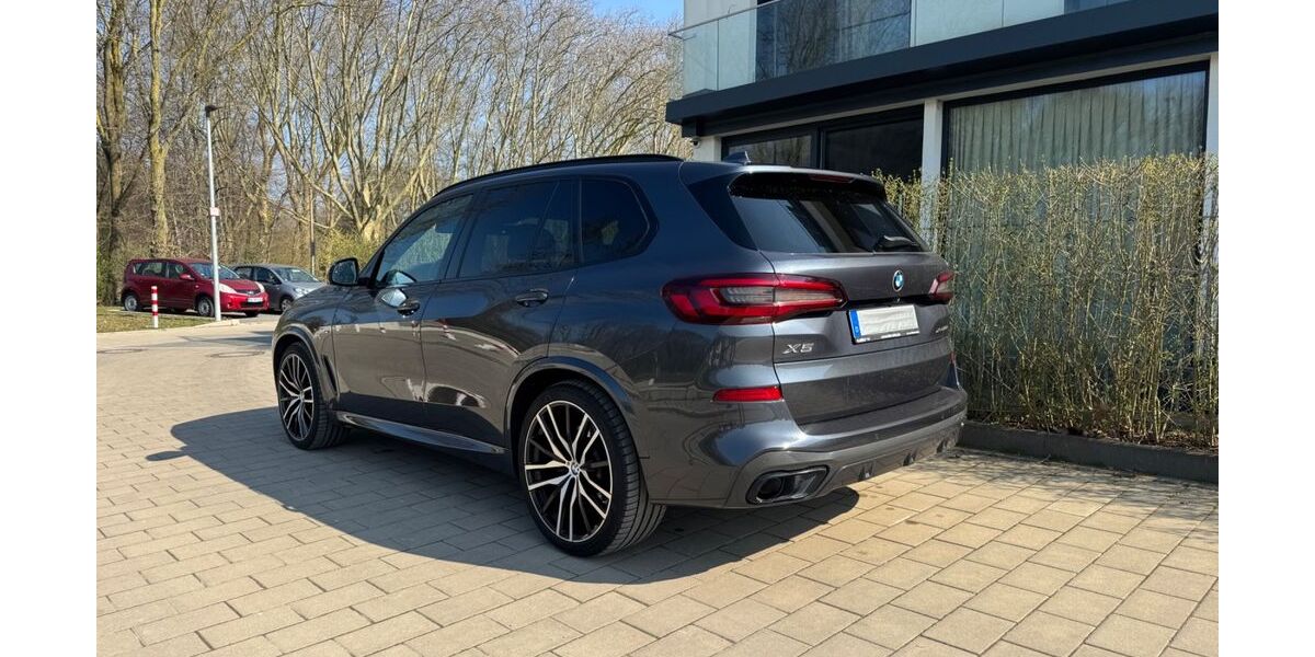BMW X5 72.200 km 54.900 &euro; Kamp-Lintfort 47475