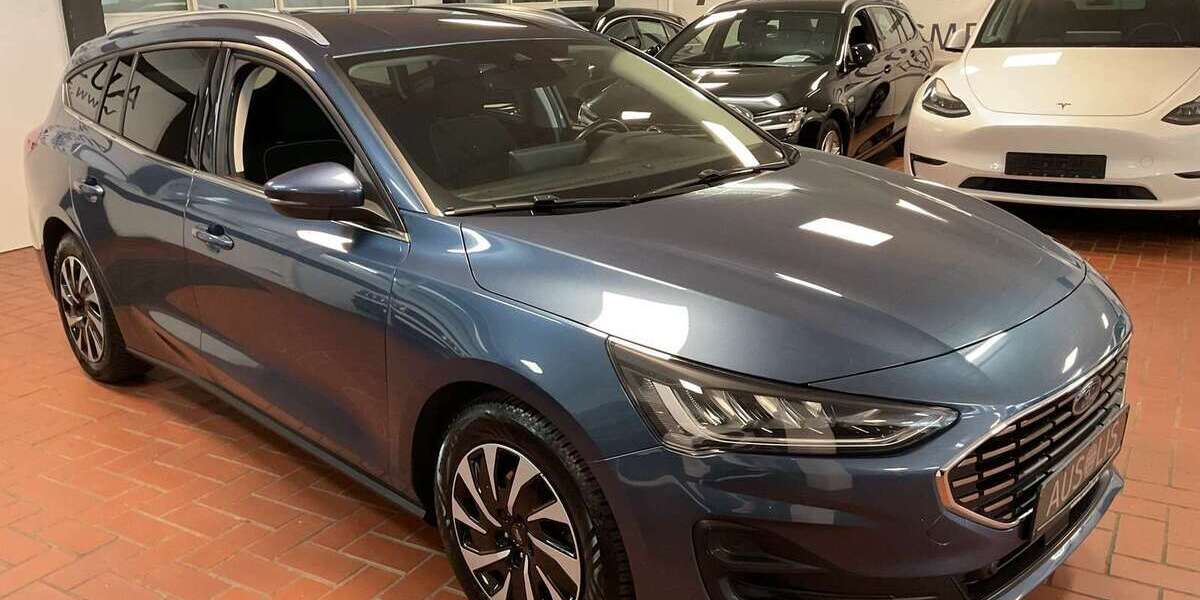 Ford Focus 104.000 km 12.990 &euro; Wülfrath 42489