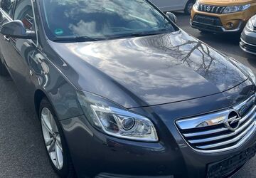 Opel Insignia 110.000 km 5.699 &euro; Recklinghausen 45663
