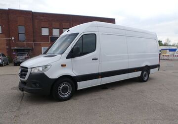 Mercedes-Benz Sprinter 236.314 km 22.950 &euro; Essen 45309