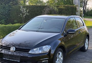 VW Golf 110.000 km 8.700 &euro; Raesfeld 46348