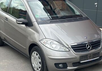Mercedes-Benz A 150 124.000 km 2.499 &euro; Essen 45326