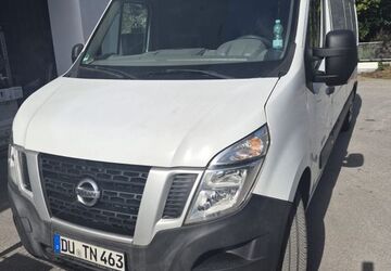 Nissan NV400 218.500 km 7.999 &euro; Duisburg 47058