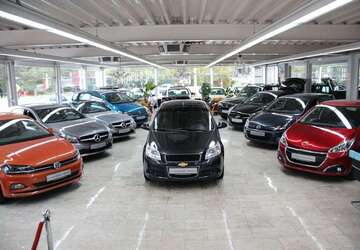 Chevrolet Aveo 105.000 km 2.990 &euro; Essen 45356