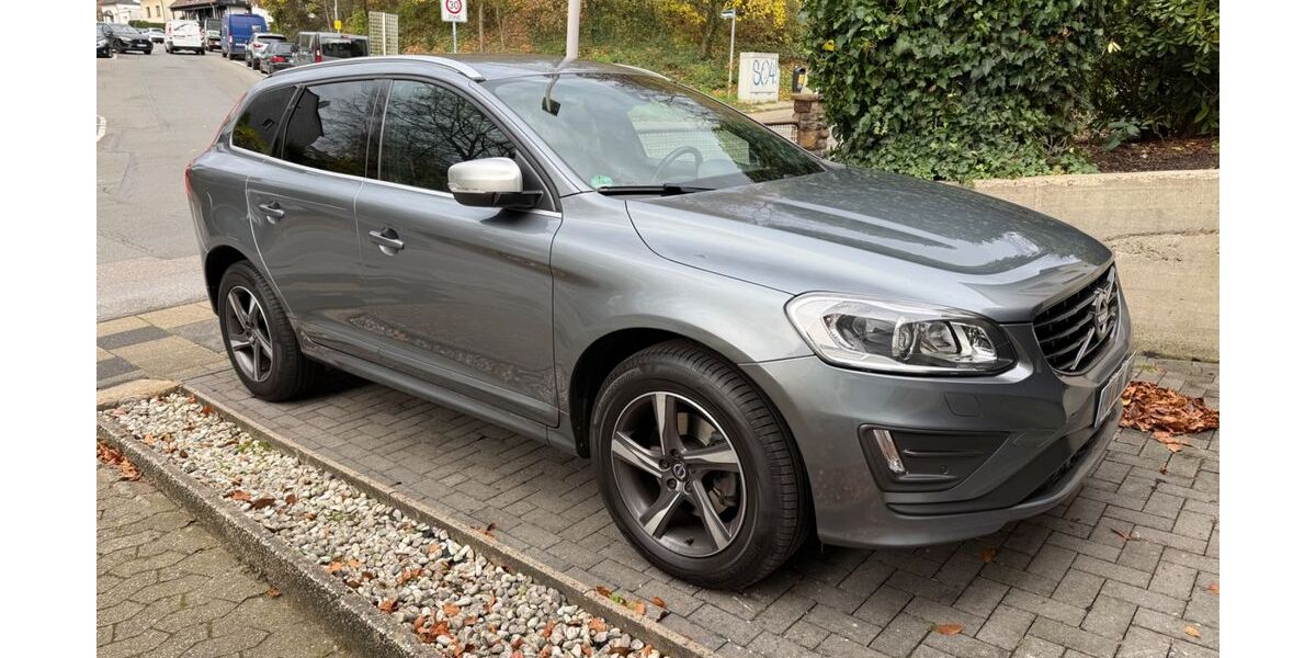 Volvo XC60 136.000 km 16.500 &euro; Mülheim an der Ruhr 45473