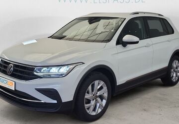 VW Tiguan 56.921 km 22.949 &euro; Moers 47445