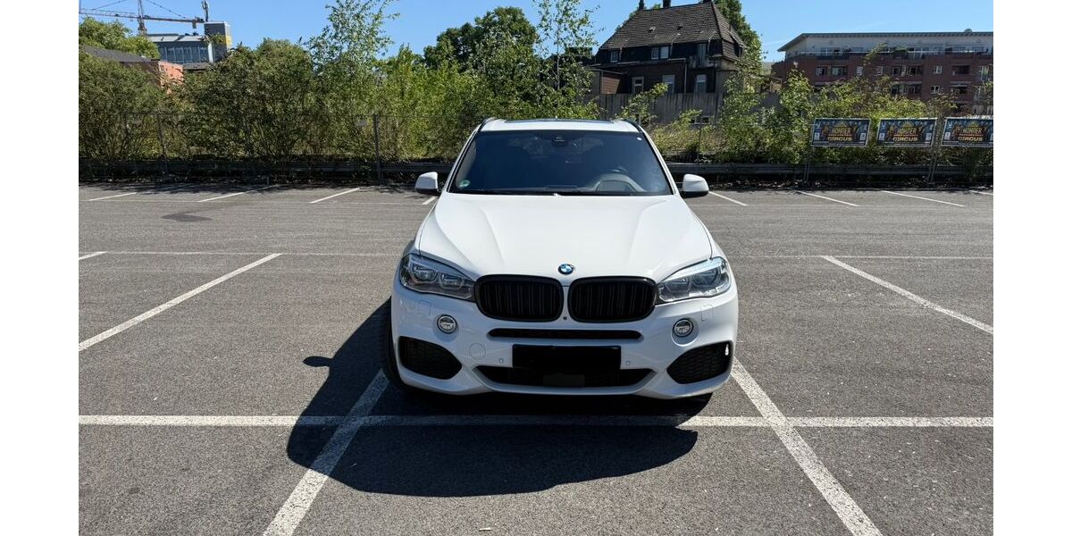 BMW X5 105.576 km 39.450 &euro; Herne 44629