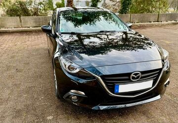Mazda 3 141.000 km 8.888 &euro; Bochum 44787