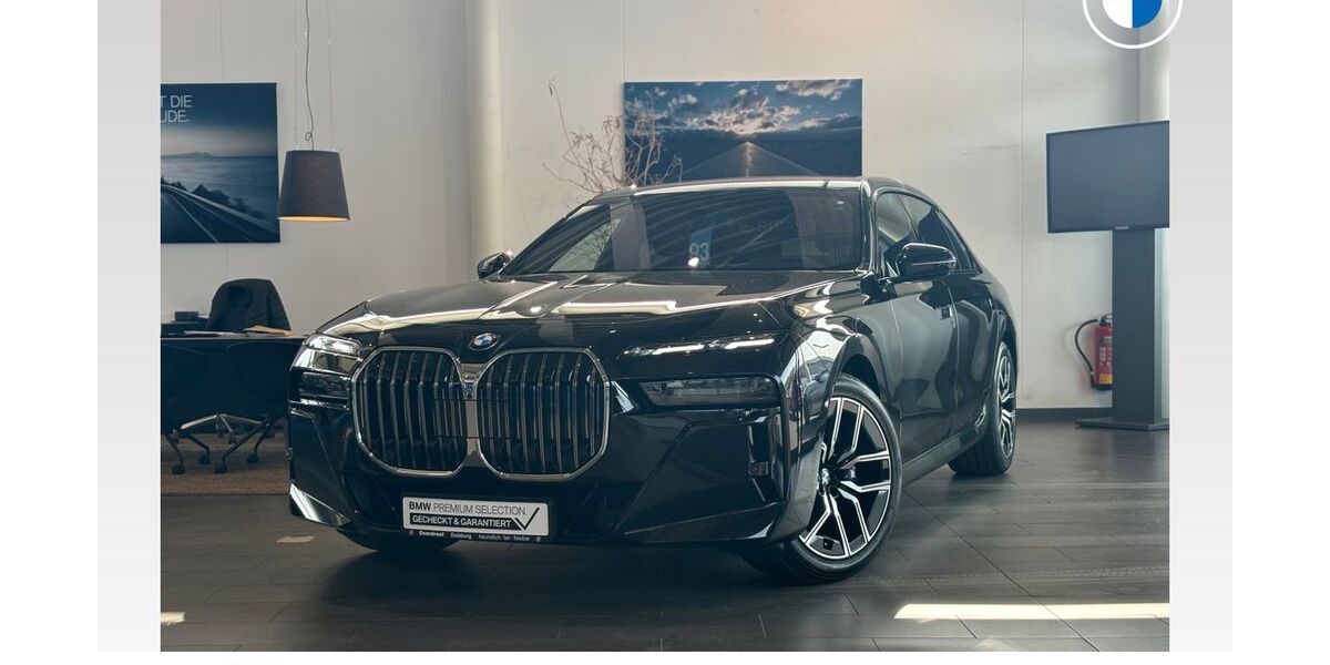 BMW 740 11.799 km 105.980 &euro; Duisburg 47119