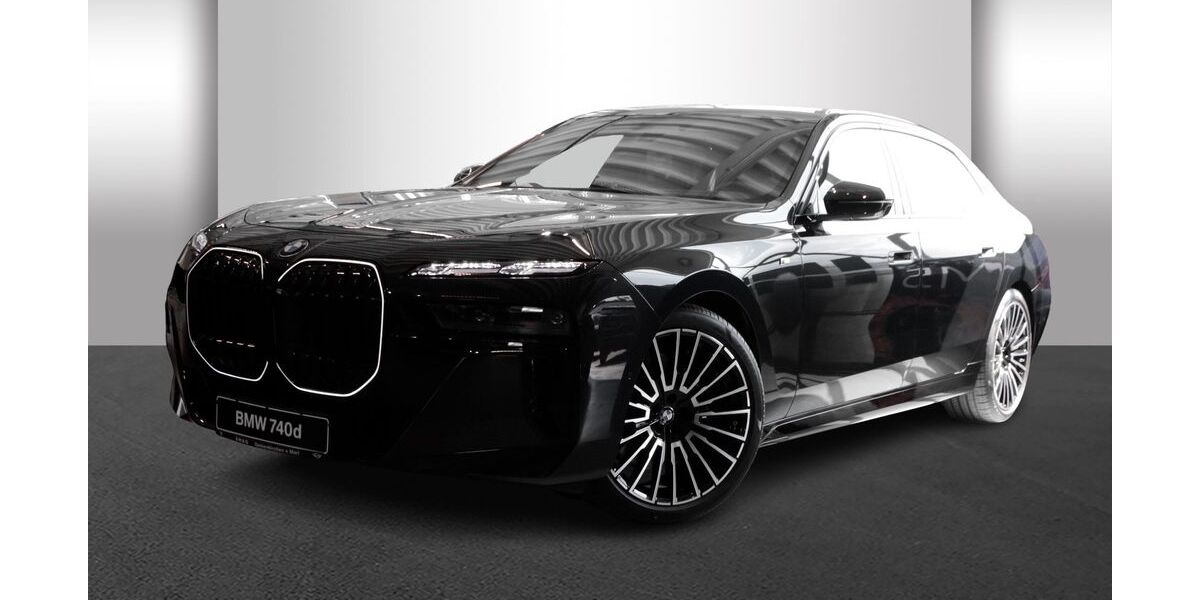 BMW 740 4.900 km 104.840 &euro; Gelsenkirchen 45897