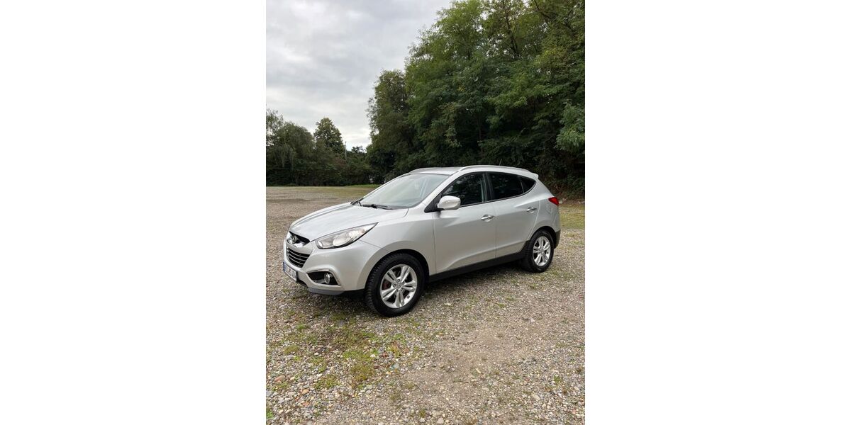 Hyundai ix35 260.000 km 5.900 &euro; Herne 44651