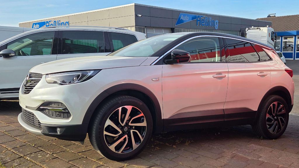 Opel Grandland (X) 84.000 km 16.900 &euro; Raesfeld-Erle 46348