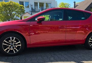 Seat Leon 115.000 km 9.500 &euro; Bottrop 46242
