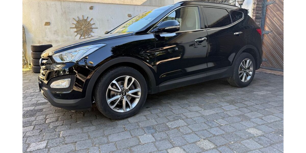 Hyundai SANTA FE 198.800 km 10.850 &euro; Neukirchen-Vluyn 47506