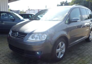 VW Touran 190.000 km 6.000 &euro; Rheinberg 47495