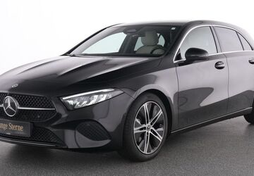 Mercedes-Benz A 200 4.825 km 30.885 &euro; Essen 45309