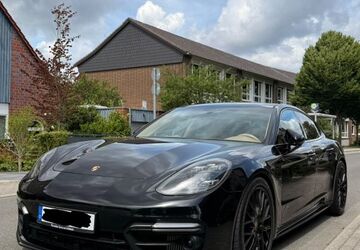 Porsche Panamera 144.000 km 59.500 &euro; Mülheim an der Ruhr 45470