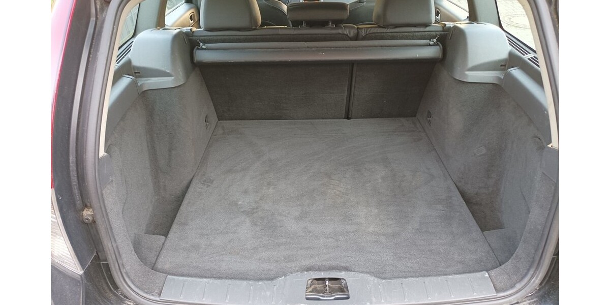 Volvo V50 245.000 km 4.500 &euro; Bochum 44787