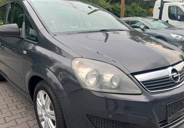 Opel Zafira 169.000 km 4.890 &euro; Bottrop 46238