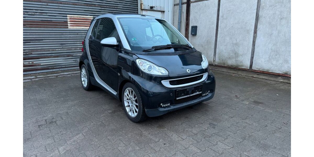 Smart ForTwo 56.306 km 5.549 &euro; Bottrop 46240
