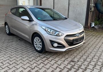 Hyundai i30 180.000 km 4.099 &euro; Bottrop 46240