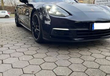 Porsche Panamera 179.000 km 44.950 &euro; Oberhausen 46049