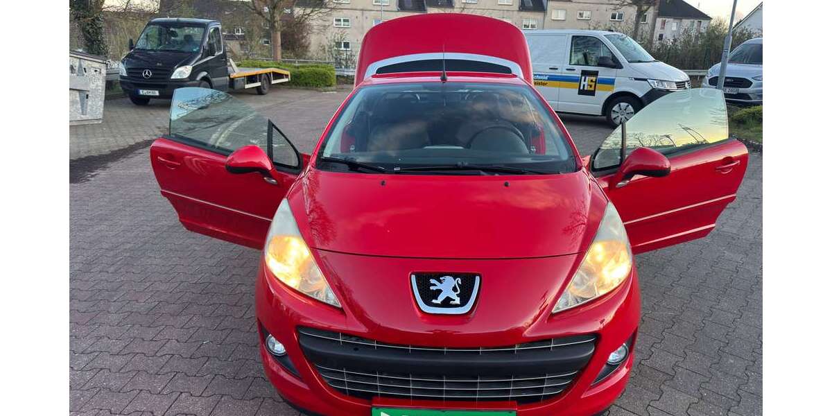 Peugeot 207 139.520 km 3.650 &euro; Essen 45355