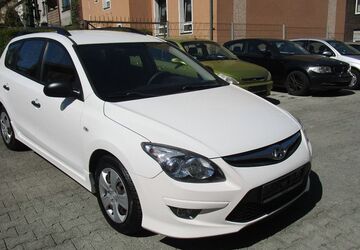 Hyundai i30 103.000 km 4.999 &euro; Oberhausen 46117
