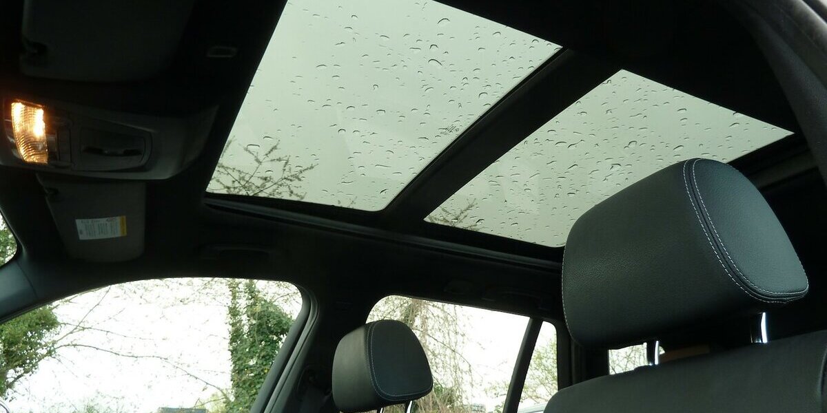 BMW X3 2.0 D x drive Autom. Pano Leder Lachschäden 313.000 km 7.900 &euro; Ratingen 40885