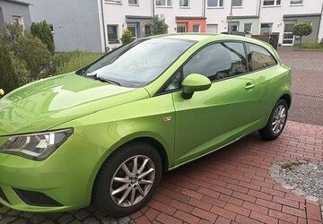 Seat Ibiza 136.000 km 4.450 &euro; Bottrop 46240