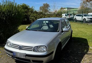 VW Golf 167.000 km 2.200 &euro; Duisburg 47167
