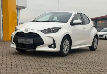 Toyota Yaris 43.000 km 12.990 &euro; Neukirchen-Vluyn 47506