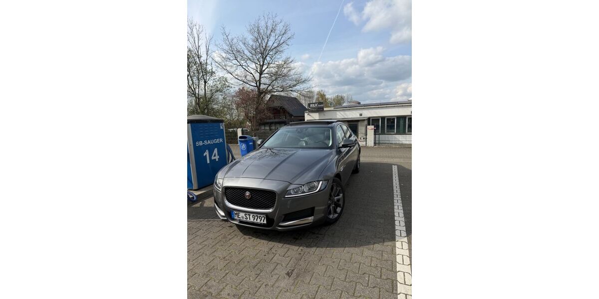Jaguar XF 224.500 km 10.500 &euro; Velbert 42551