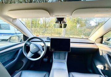 Tesla Model Y 35.000 km 41.100 &euro; Essen 45131