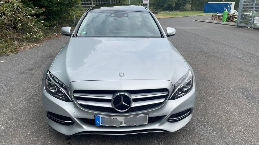 Mercedes-Benz C 250 199.500 km 16.000 &euro; Herne 44623