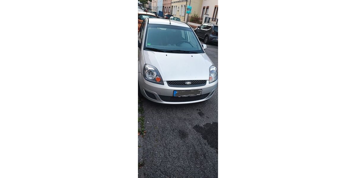 Ford Fiesta 156.000 km 1.250 &euro; Bochum 44866