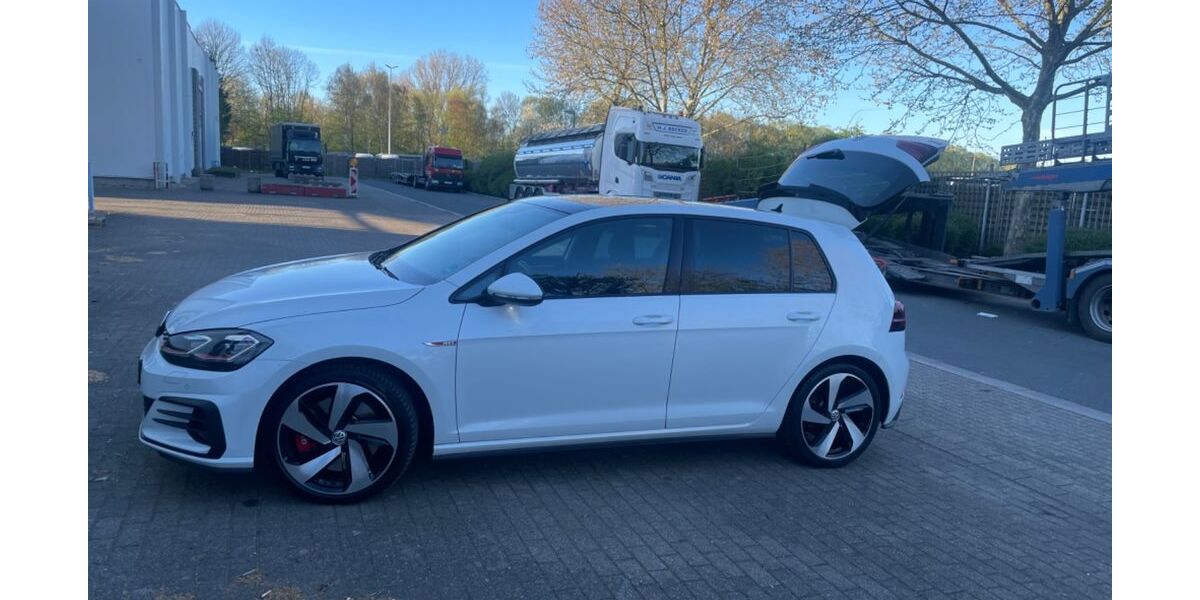 VW Golf 70.783 km 22.700 &euro; Essen 45326