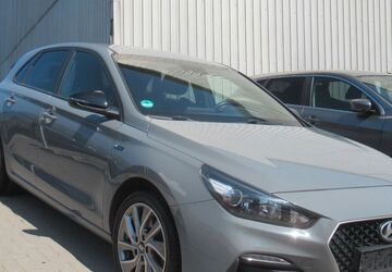 Hyundai i30 43.218 km 15.890 &euro; Herne 44653