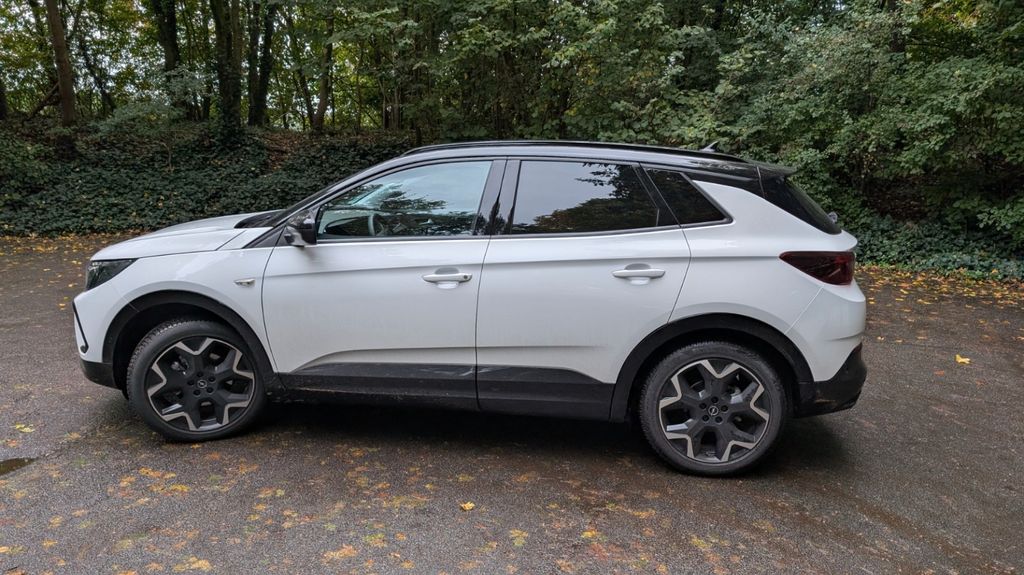 Opel Grandland (X) 13.950 km 22.222 &euro; Dorsten 46286