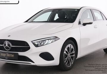 Mercedes-Benz A 180 8.993 km 28.985 &euro; Essen 45309