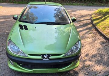 Peugeot 206 180.000 km 1.999 &euro; Essen 45356