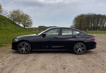 BMW 320 99.979 km 23.490 &euro; Wesel 46483