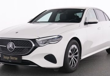 Mercedes-Benz E 220 10.254 km 49.999 &euro; Essen 45309