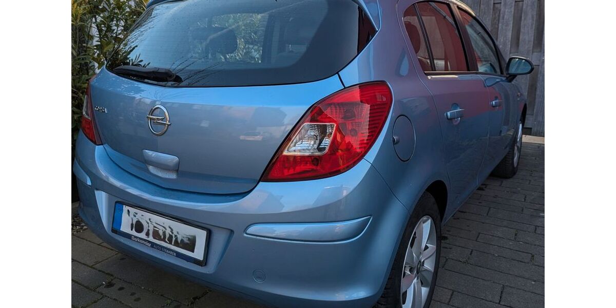 Opel Corsa 72.337 km 5.800 &euro; Ratingen 40878