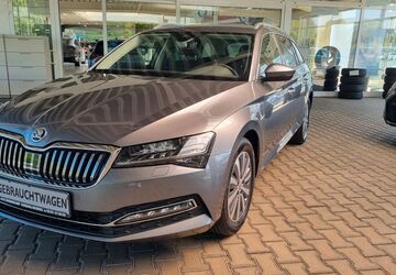 Skoda Superb 75.500 km 27.850 &euro; Duisburg 47167