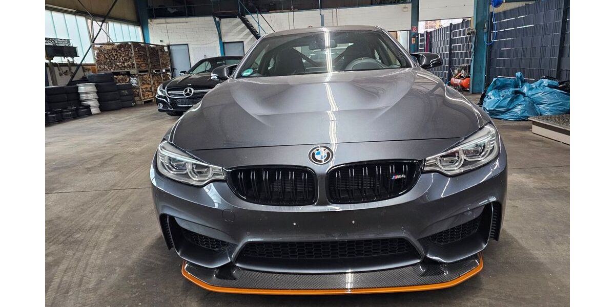 BMW M4 11.000 km 129.990 &euro; Witten 58454