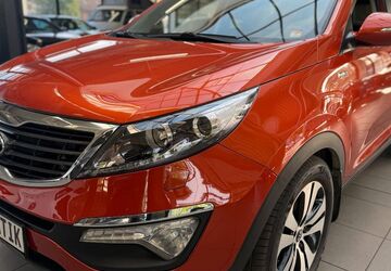 Kia Sportage 81.000 km 12.390 &euro; Bottrop 46236